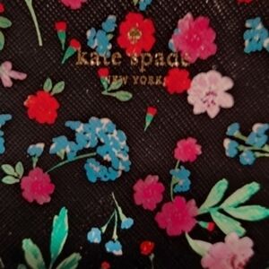 Kate Spade  floral black/white wallet